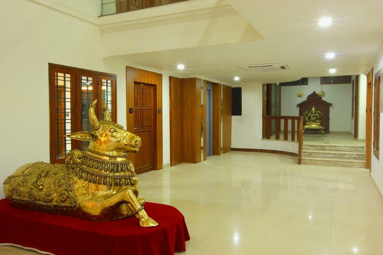 Hotel Rohini International Kallār Exteriér fotografie