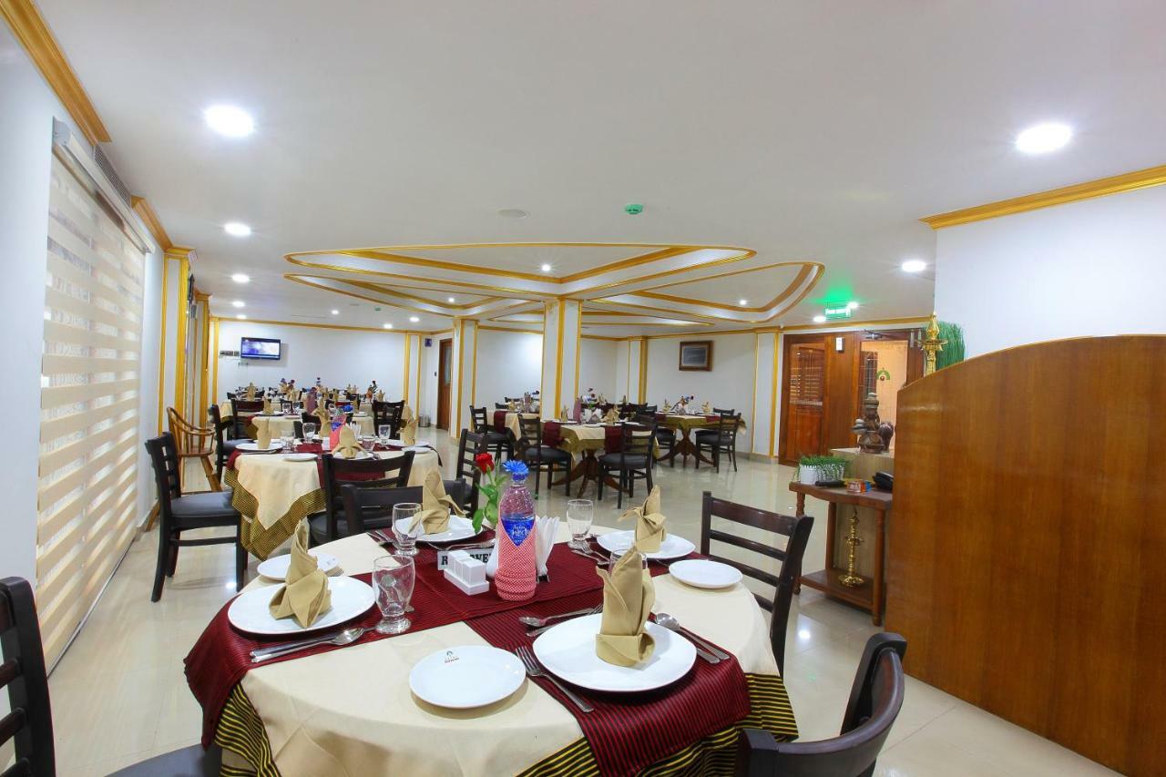 Hotel Rohini International Kallār Exteriér fotografie