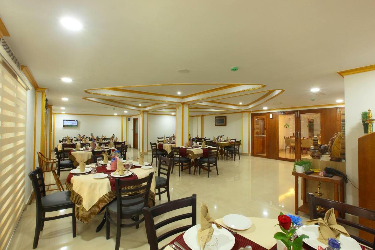Hotel Rohini International Kallār Exteriér fotografie